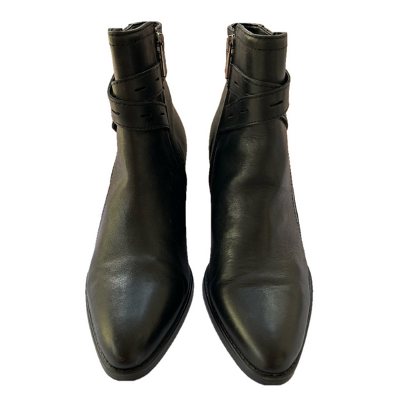 Naturalizer Fenya Black Size 9 Boots Leather Heeled Ankle Booties EUC - Picture 3 of 13